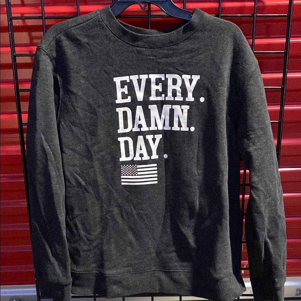 Burlebo Graphic Sweatshirt